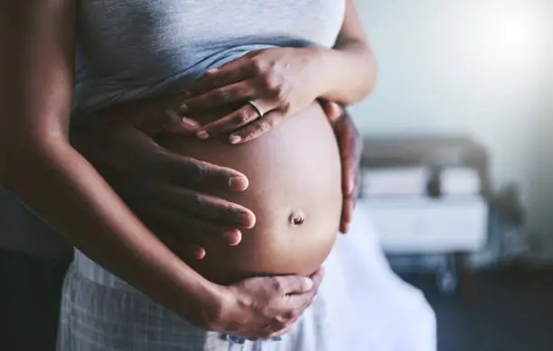 Séance d’haptonomie prénatale à Toulouse et Cugnaux